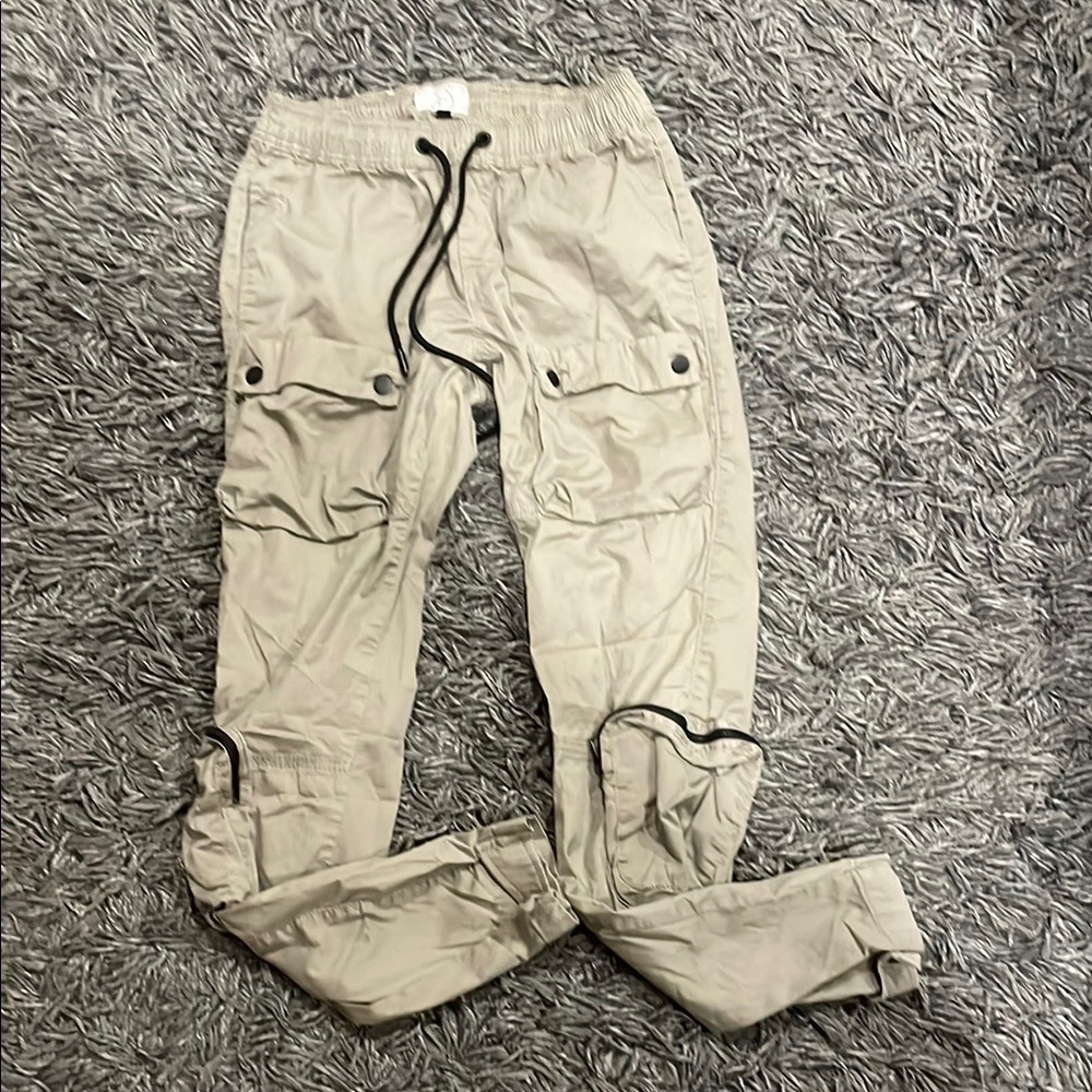 Kuwallatee women's Tan Cargo Pants size small